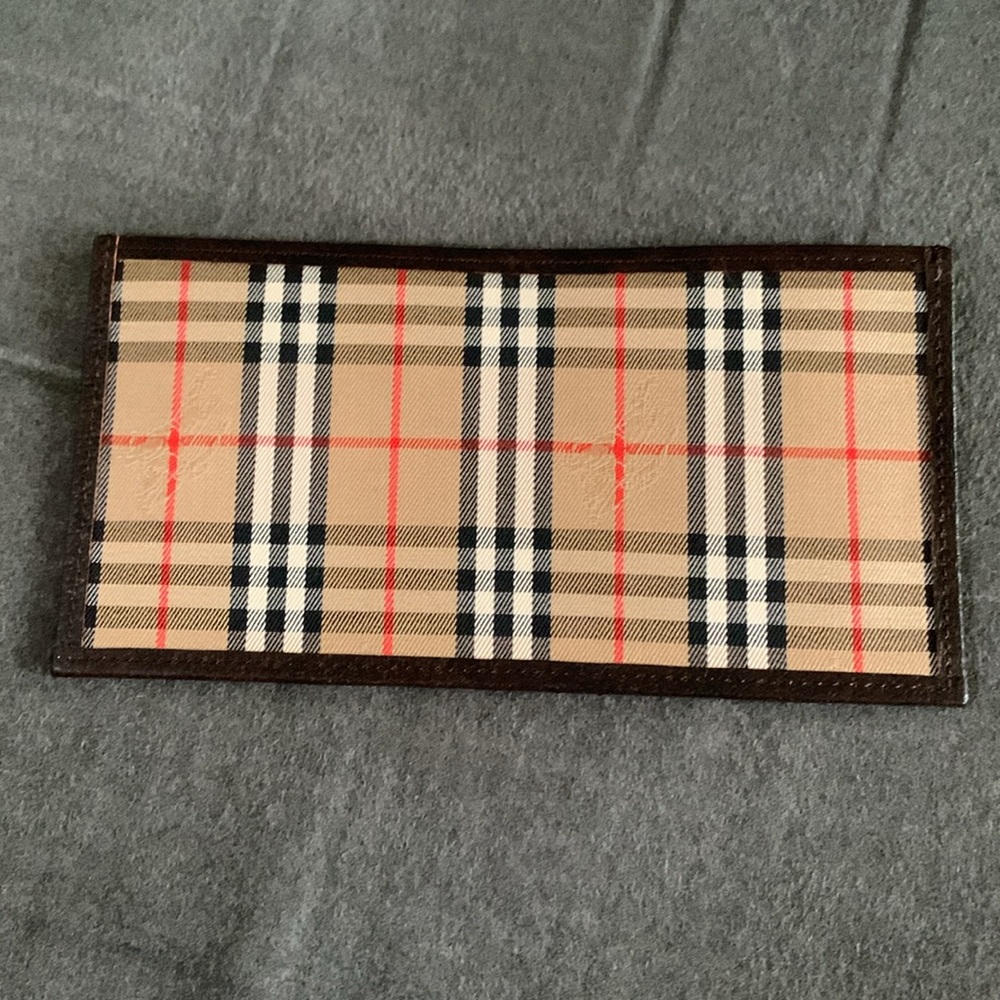 Vintage Burberrys 2 Slot Bill Wallet/Organizer - Picture 2 of 11